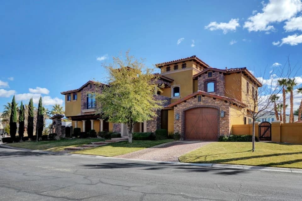 Lake Estates Retreat in Las Vegas, NV